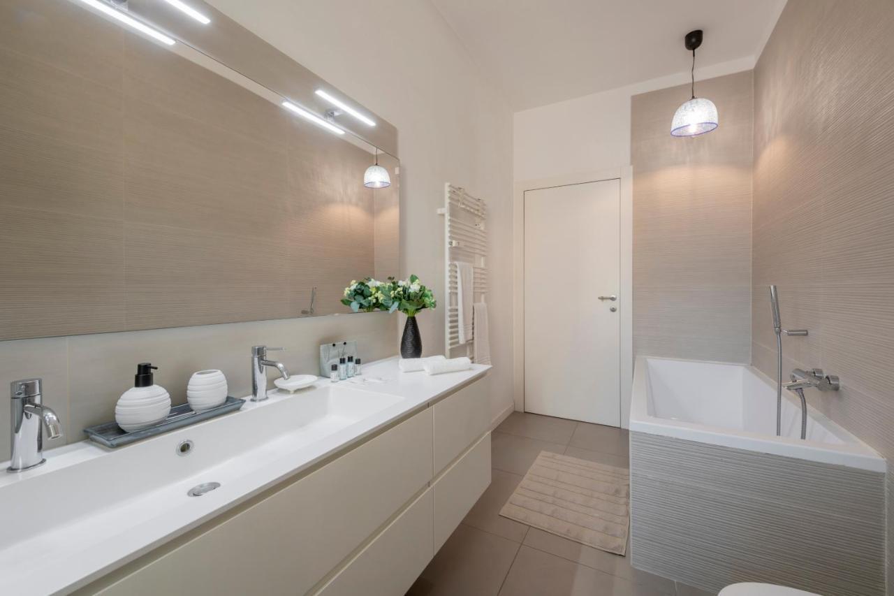 Apartamento Ferrucci, 10 - Elegante Oasi Urbana A Milano Exterior foto